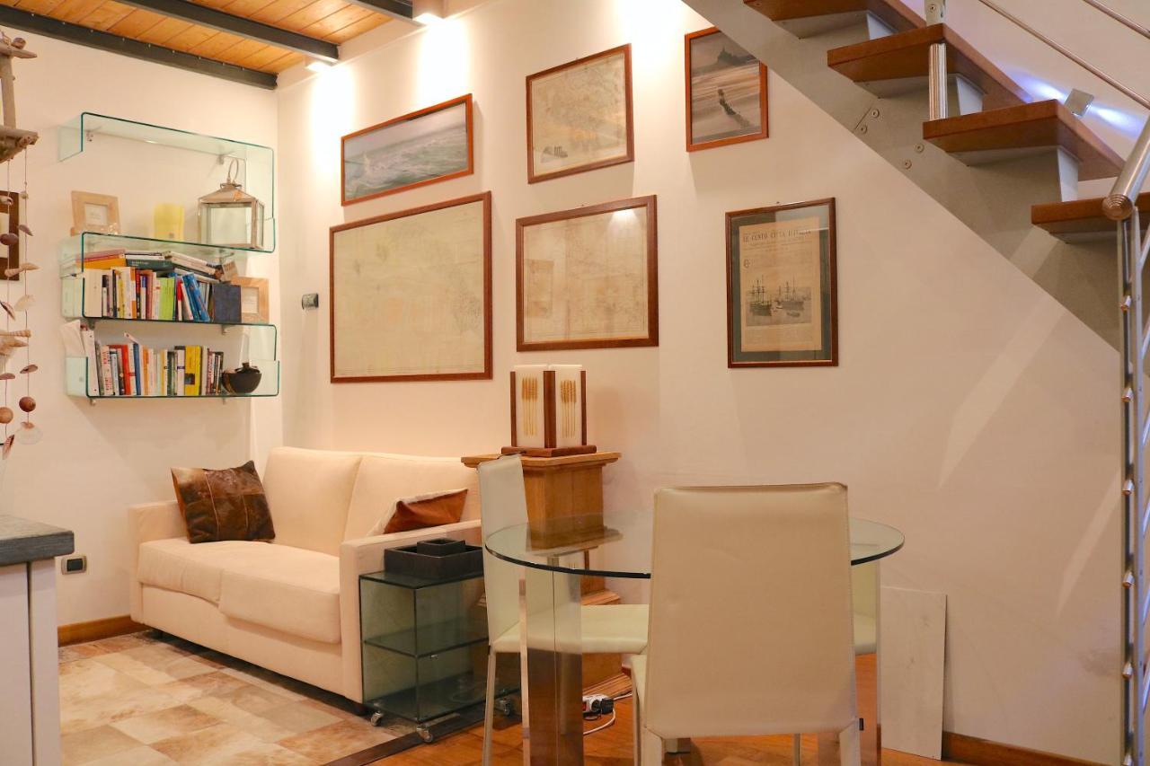 Charming Apartment In The Navigli District - 4 People Милано Екстериор снимка